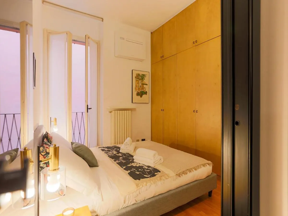 The Best Rent - Modern Apartment In The Center 밀라노 0*,
